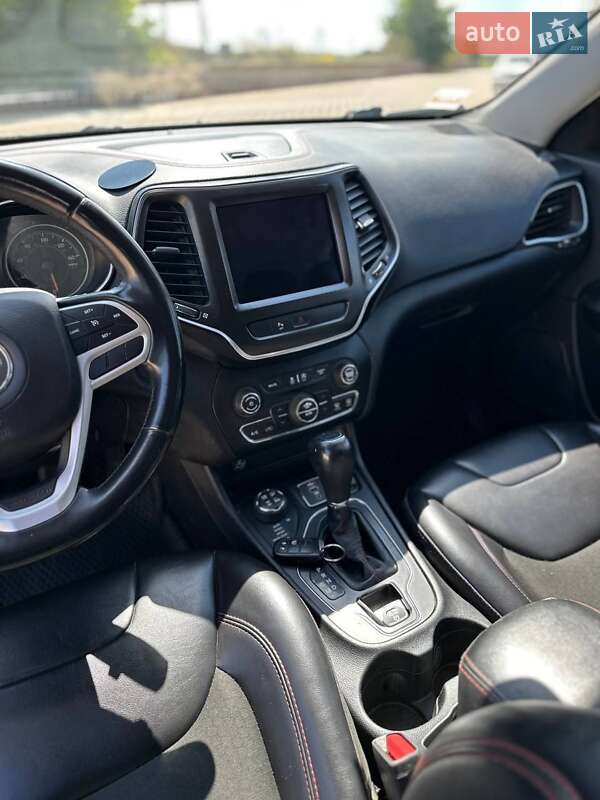 Внедорожник / Кроссовер Jeep Cherokee 2020 в Гайсине фото 4 Внедорожник / Кроссовер Jeep Cherokee 2020 в Гайсине