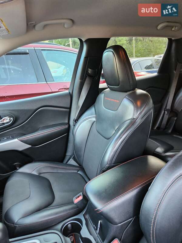 Позашляховик / Кросовер Jeep Cherokee 2017 в Вінниці