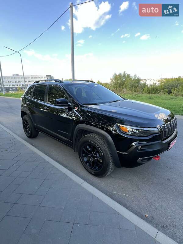 Внедорожник / Кроссовер Jeep Cherokee 2022 в Киеве