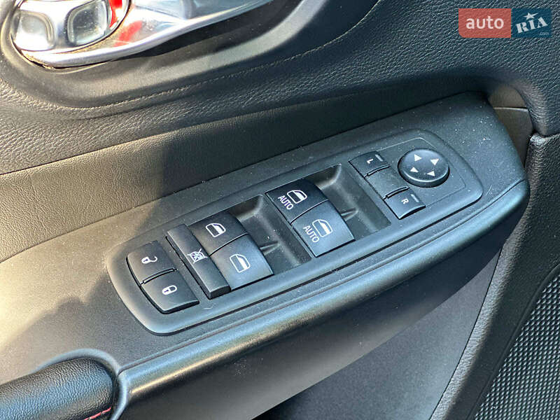 Внедорожник / Кроссовер Jeep Cherokee 2018 в Одессе