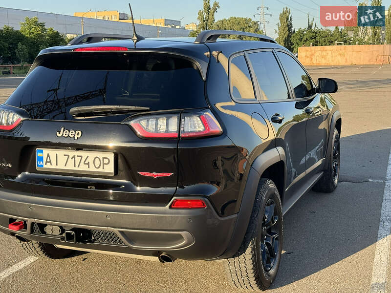 Позашляховик / Кросовер Jeep Cherokee 2019 в Києві