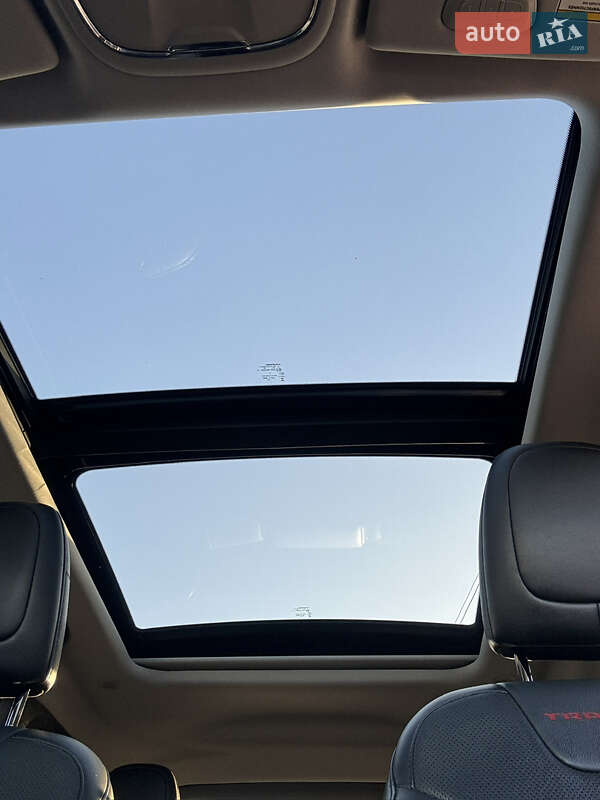 Позашляховик / Кросовер Jeep Cherokee 2019 в Києві