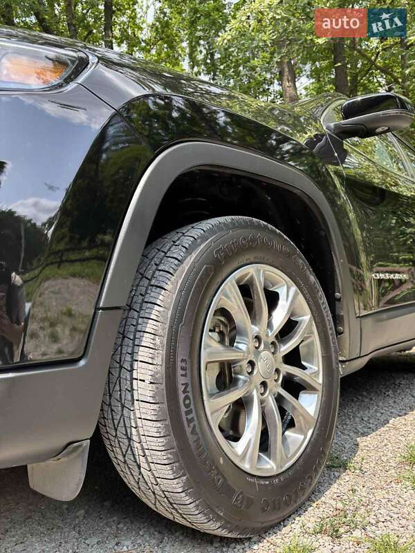 Внедорожник / Кроссовер Jeep Cherokee 2021 в Хотине фото 16 Внедорожник / Кроссовер Jeep Cherokee 2021 в Хотине