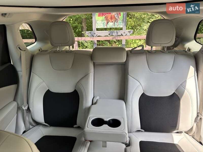 Внедорожник / Кроссовер Jeep Cherokee 2021 в Хотине фото 18 Внедорожник / Кроссовер Jeep Cherokee 2021 в Хотине