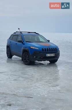 Внедорожник / Кроссовер Jeep Cherokee 2017 в Броварах