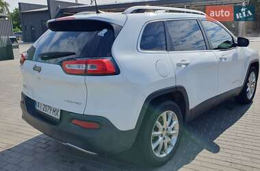 Внедорожник / Кроссовер Jeep Cherokee 2016 в 