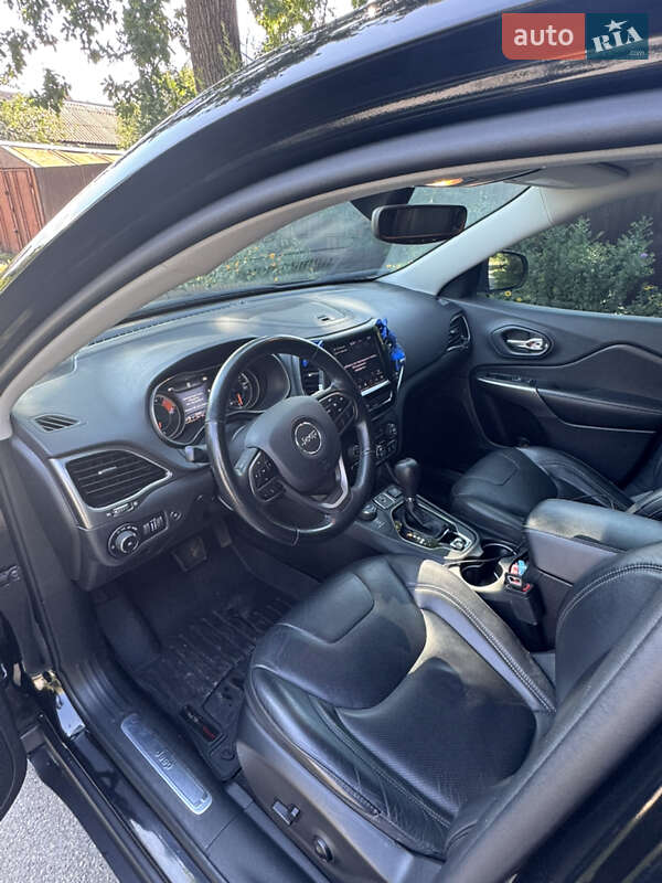 Позашляховик / Кросовер Jeep Cherokee 2018 в Києві