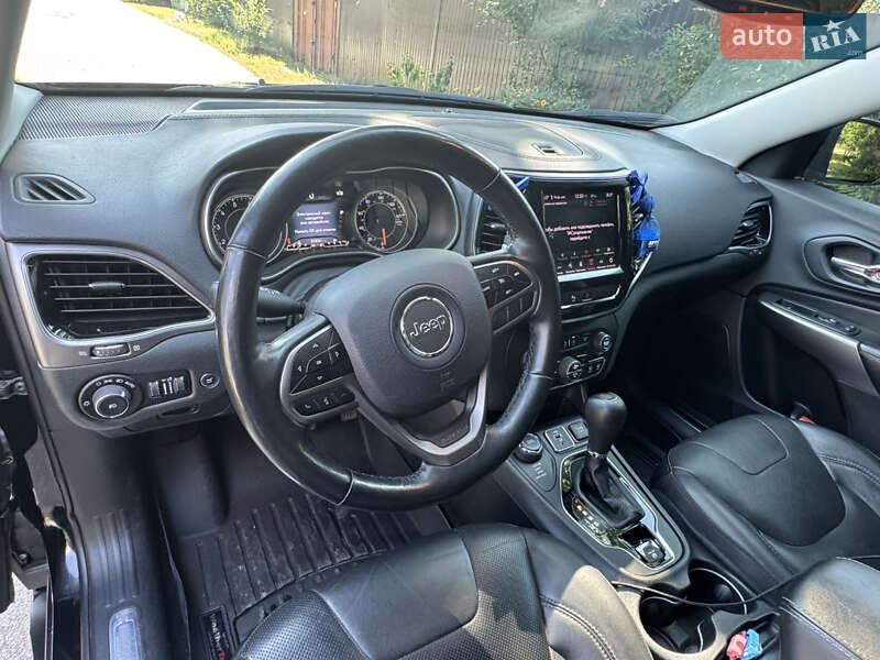 Позашляховик / Кросовер Jeep Cherokee 2018 в Києві