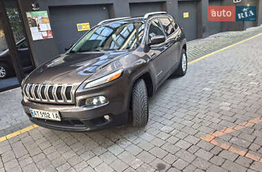 Внедорожник / Кроссовер Jeep Cherokee 2016 в Ивано-Франковске