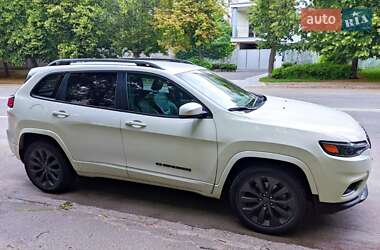 Внедорожник / Кроссовер Jeep Cherokee 2018 в Киеве