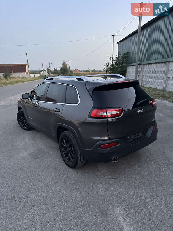 Внедорожник / Кроссовер Jeep Cherokee 2017 в Фастове