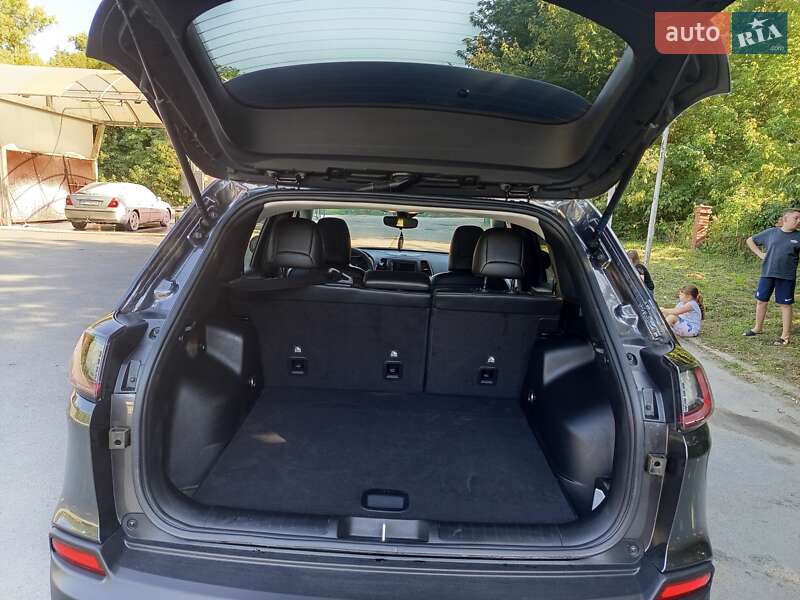 Внедорожник / Кроссовер Jeep Cherokee 2021 в Бердичеве фото 12 Внедорожник / Кроссовер Jeep Cherokee 2021 в Бердичеве