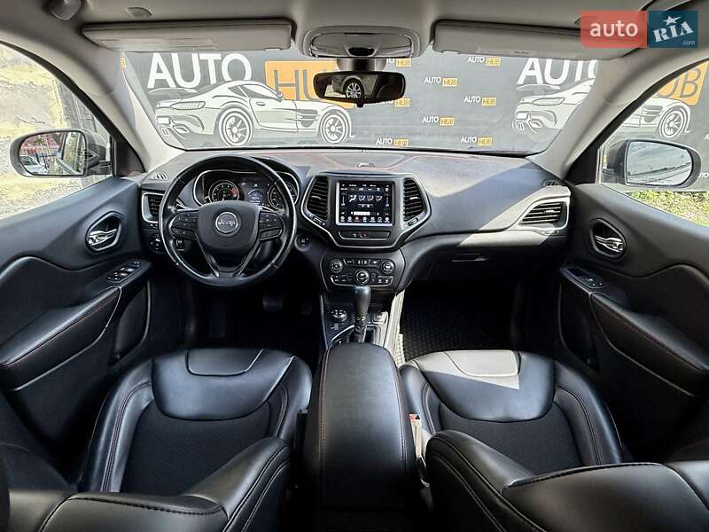 Внедорожник / Кроссовер Jeep Cherokee 2020 в Харькове