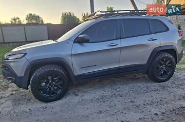Внедорожник / Кроссовер Jeep Cherokee 2017 в 