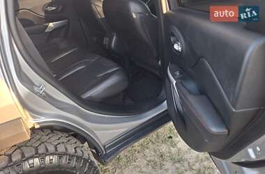 Внедорожник / Кроссовер Jeep Cherokee 2017 в 