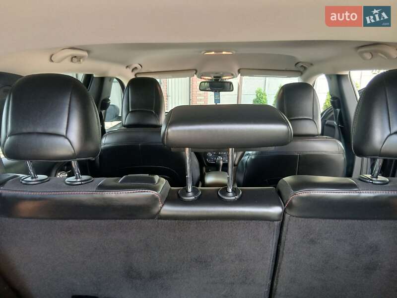 Внедорожник / Кроссовер Jeep Cherokee 2017 в Джурине фото 19 Внедорожник / Кроссовер Jeep Cherokee 2017 в Джурине