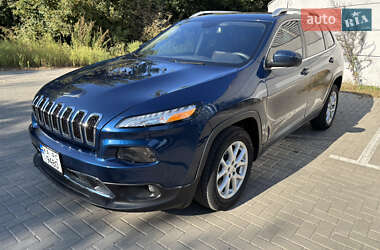 Внедорожник / Кроссовер Jeep Cherokee 2017 в Киеве