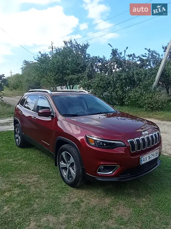 Jeep Cherokee