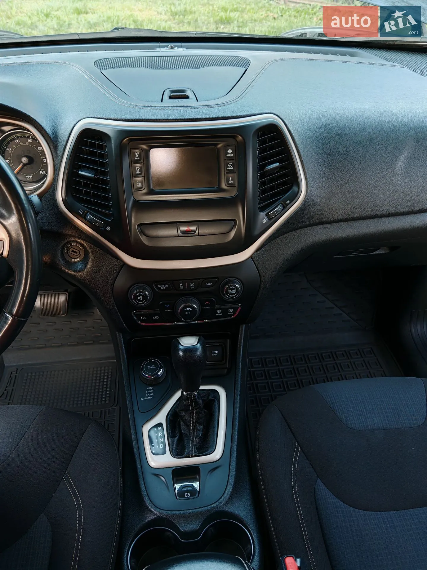 2015 Jeep Cherokee - мініатюра 17