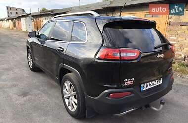 Внедорожник / Кроссовер Jeep Cherokee 2015 в 