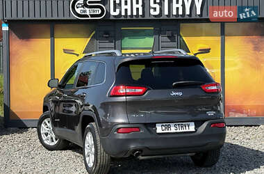 Внедорожник / Кроссовер Jeep Cherokee 2014 в 