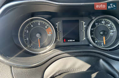 Внедорожник / Кроссовер Jeep Cherokee 2018 в 