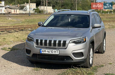 Внедорожник / Кроссовер Jeep Cherokee 2020 в 