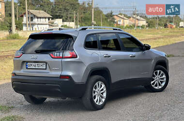 Внедорожник / Кроссовер Jeep Cherokee 2020 в 