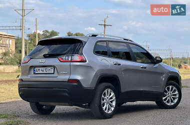 Внедорожник / Кроссовер Jeep Cherokee 2020 в 