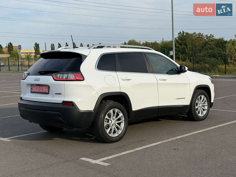 Внедорожник / Кроссовер Jeep Cherokee 2019 в Ровно
