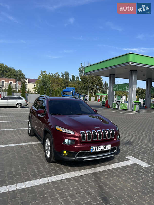 Позашляховик / Кросовер Jeep Cherokee 2015 в Одесі