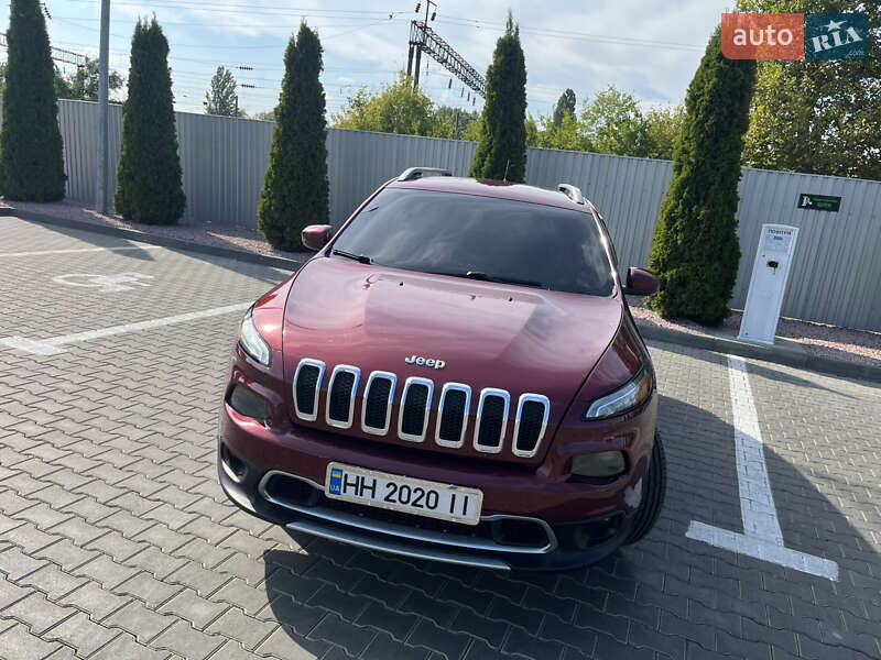 Позашляховик / Кросовер Jeep Cherokee 2015 в Одесі