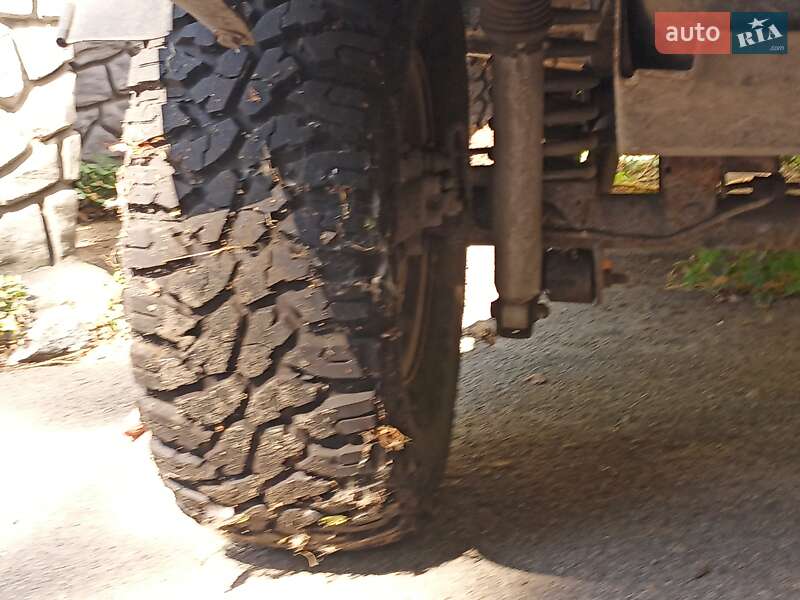 Внедорожник / Кроссовер Jeep Cherokee 1996 в Днепре