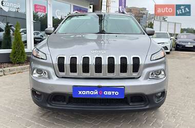 Внедорожник / Кроссовер Jeep Cherokee 2014 в 
