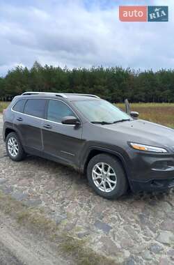 Позашляховик / Кросовер Jeep Cherokee 2014 в Рівному