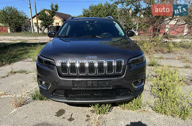 Внедорожник / Кроссовер Jeep Cherokee 2018 в 