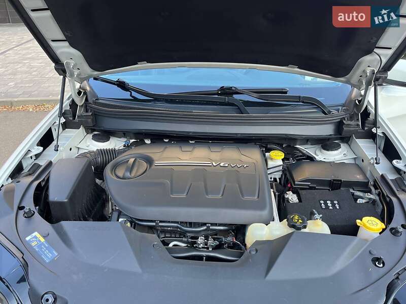 Позашляховик / Кросовер Jeep Cherokee 2018 в Києві