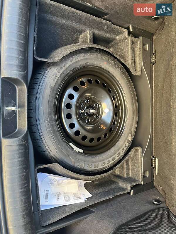 Позашляховик / Кросовер Jeep Cherokee 2018 в Києві