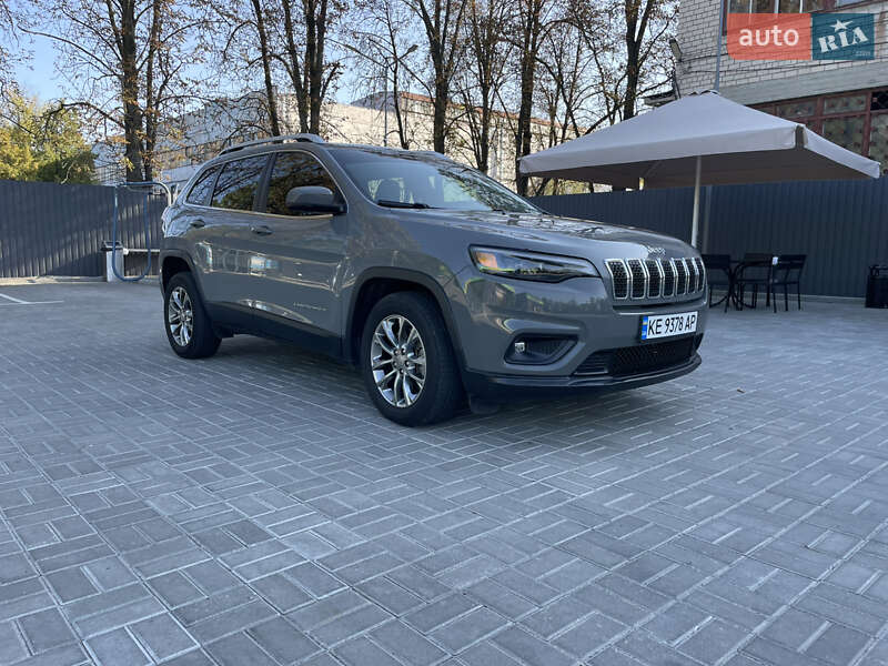 Позашляховик / Кросовер Jeep Cherokee 2019 в Дніпрі