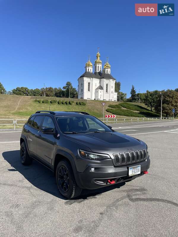 Внедорожник / Кроссовер Jeep Cherokee 2022 в Чернигове