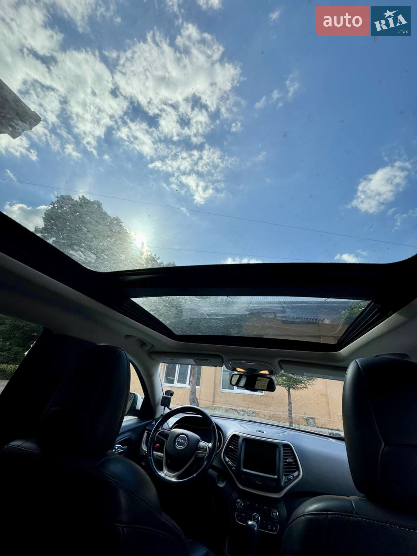 2013 Jeep Cherokee - мініатюра 18