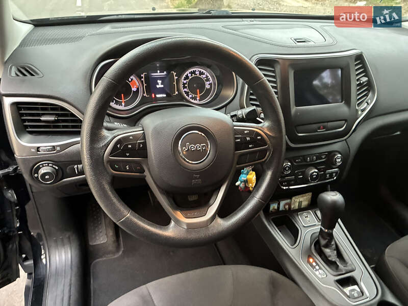 Позашляховик / Кросовер Jeep Cherokee 2018 в Ворзелі фото 12 Позашляховик / Кросовер Jeep Cherokee 2018 в Ворзелі