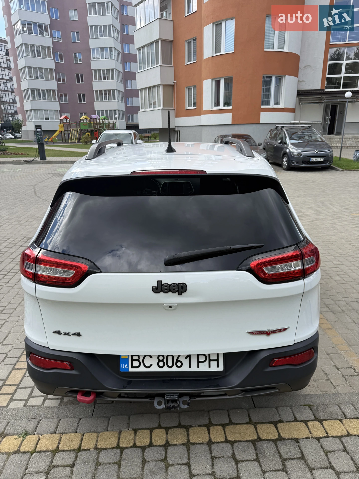 2015 Jeep Cherokee - мініатюра 14