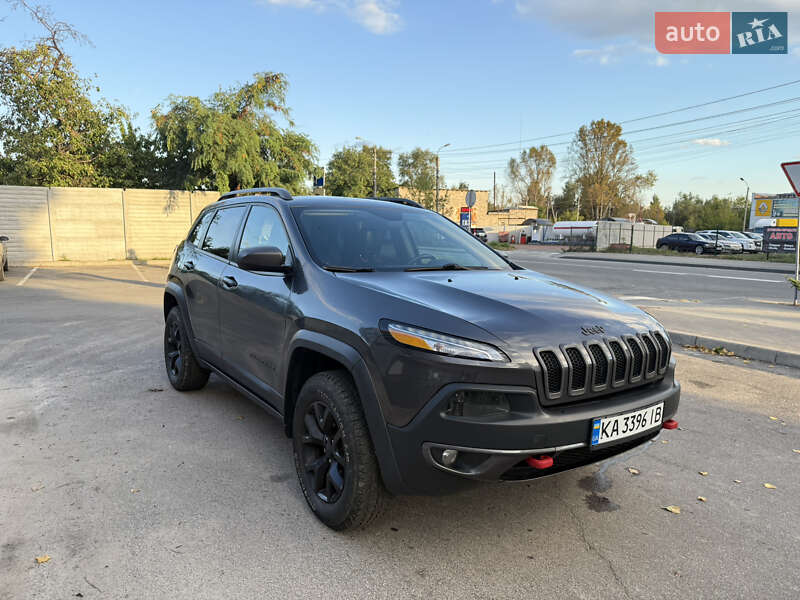 Jeep Cherokee 2016