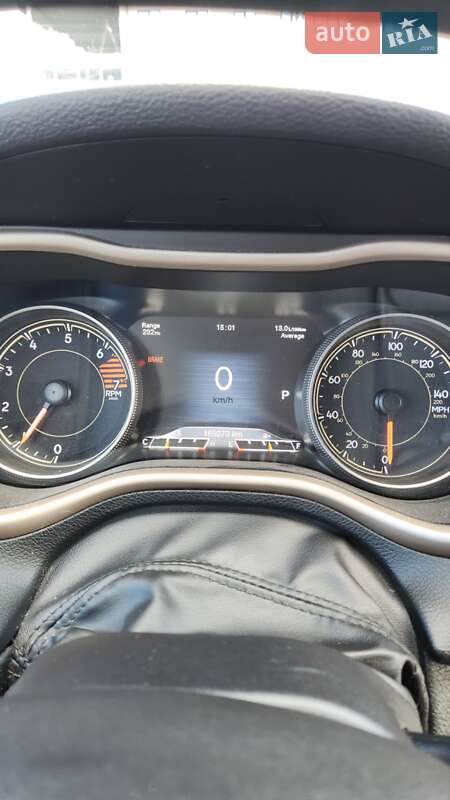 Внедорожник / Кроссовер Jeep Cherokee 2016 в Полтаве