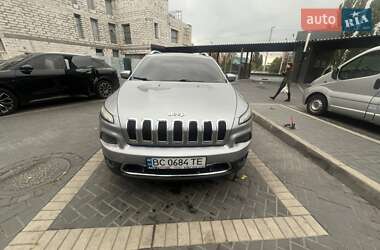 Внедорожник / Кроссовер Jeep Cherokee 2014 в 