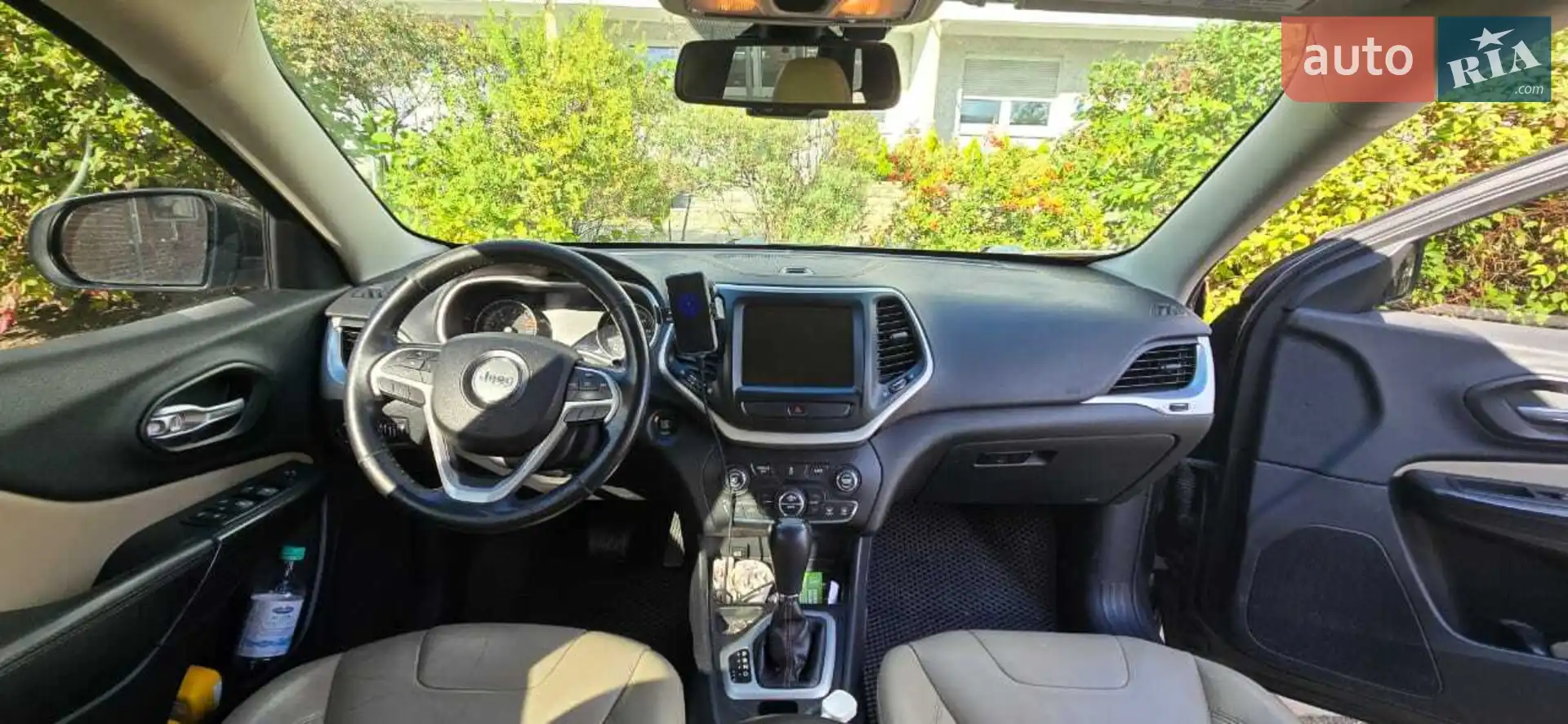 2015 Jeep Cherokee - мініатюра 6