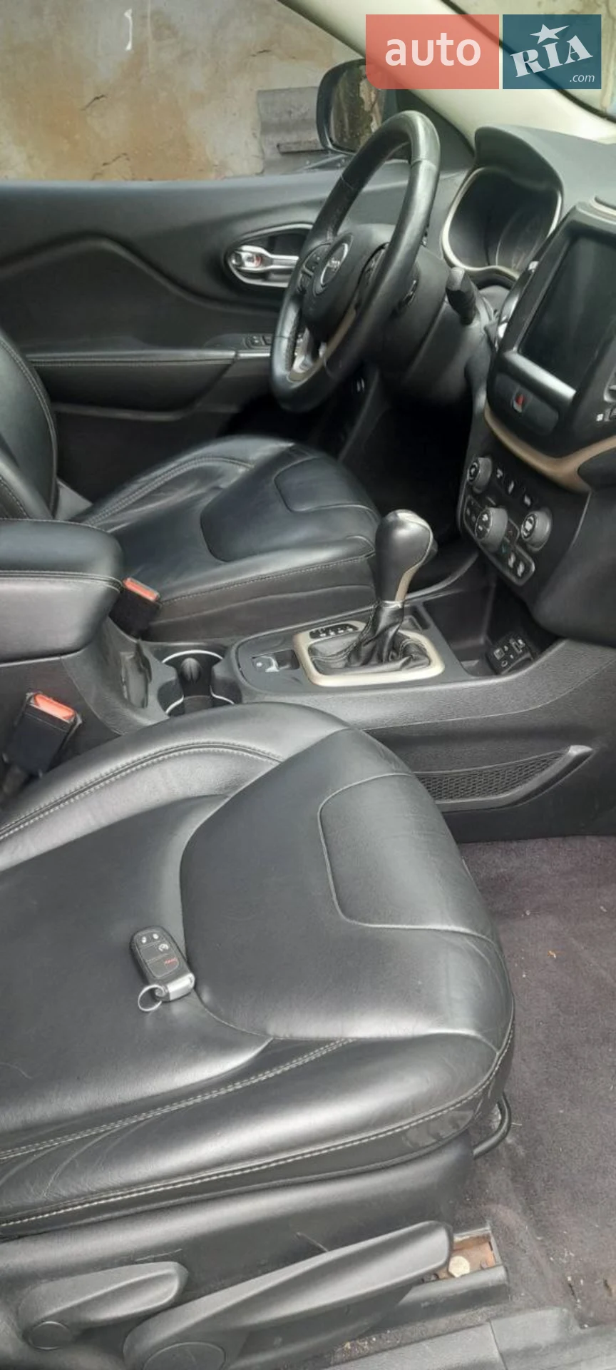 2015 Jeep Cherokee - мініатюра 9