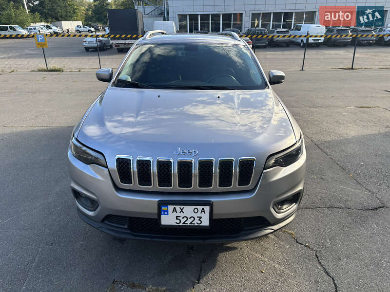 Jeep Cherokee 2019