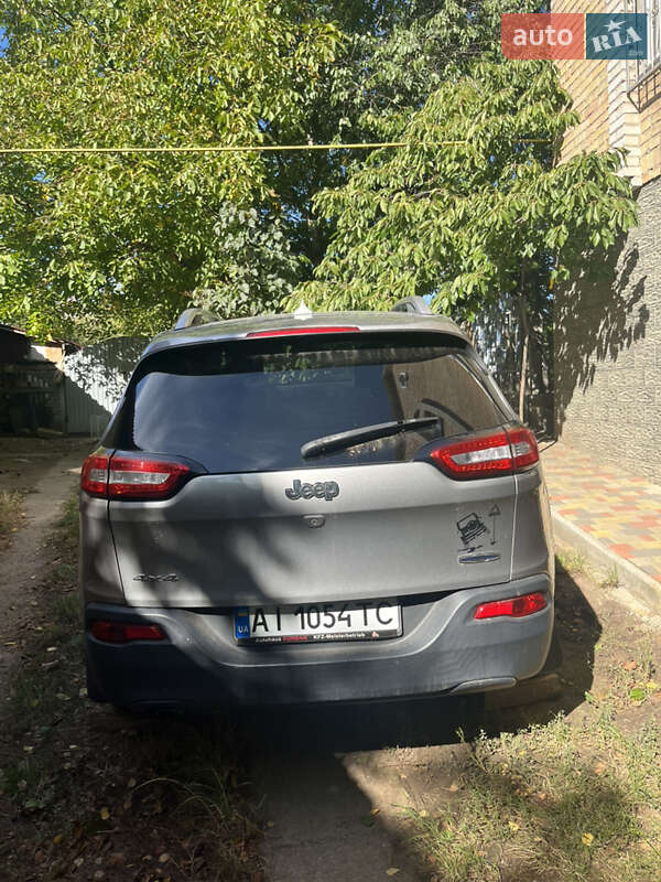 Позашляховик / Кросовер Jeep Cherokee 2016 в Сквирі